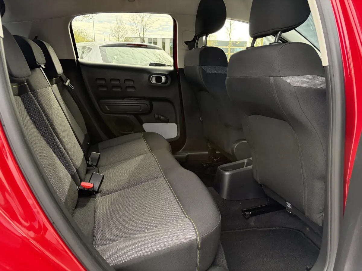 1.2 PureTech Feel Edition 2e Eigenaar,Navi,Carplay,Clima,Cruise,Pdc,Rijstrooksensor,Lm velgen,N.A.P,Net beurt gehad,Bj 12-2017,Apk tot 02-2027