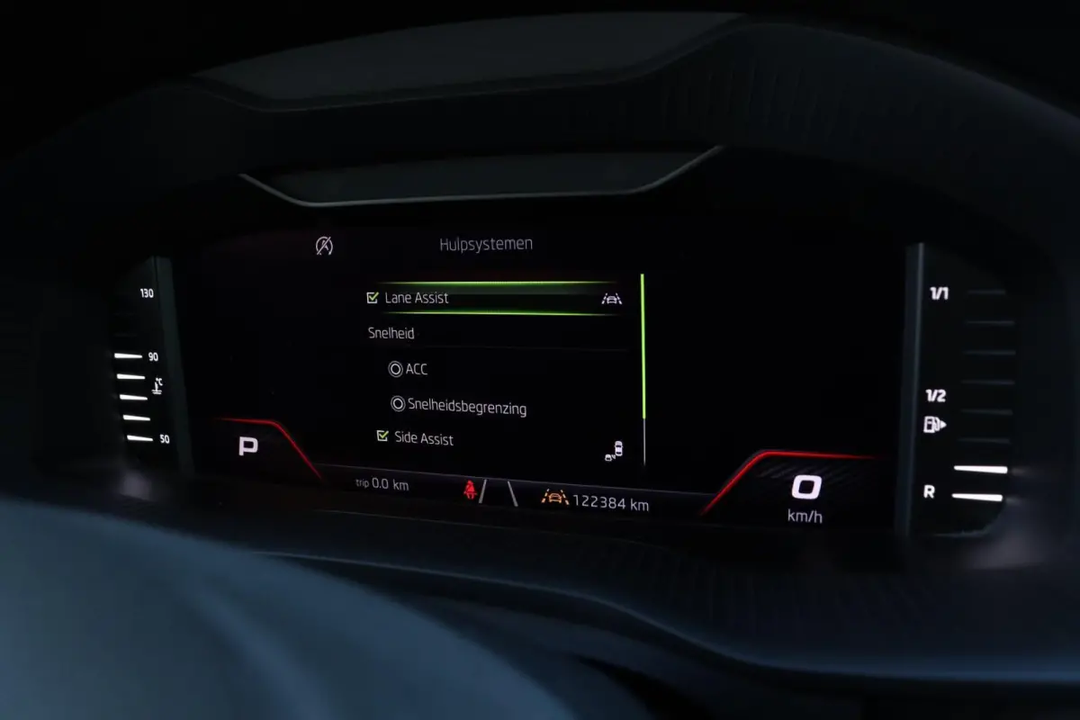 1.5 TSI / 150PK / DSG / Sportline / Camera / NAVI / Adaptieve Cruise Control / Trekhaak / 19"!