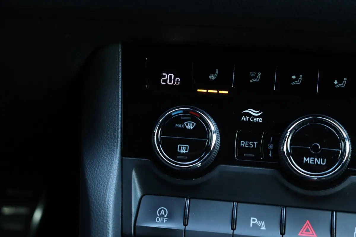 1.5 TSI / 150PK / DSG / Sportline / Camera / NAVI / Adaptieve Cruise Control / Trekhaak / 19"!