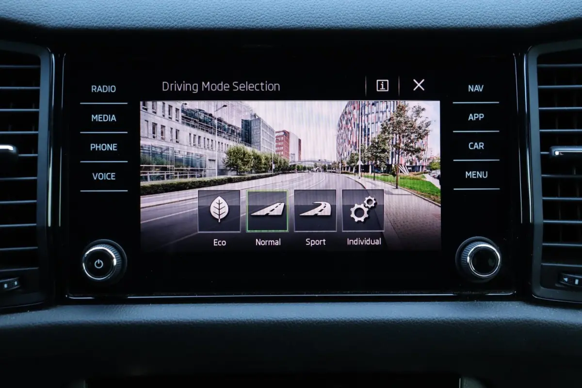 1.5 TSI / 150PK / DSG / Sportline / Camera / NAVI / Adaptieve Cruise Control / Trekhaak / 19"!