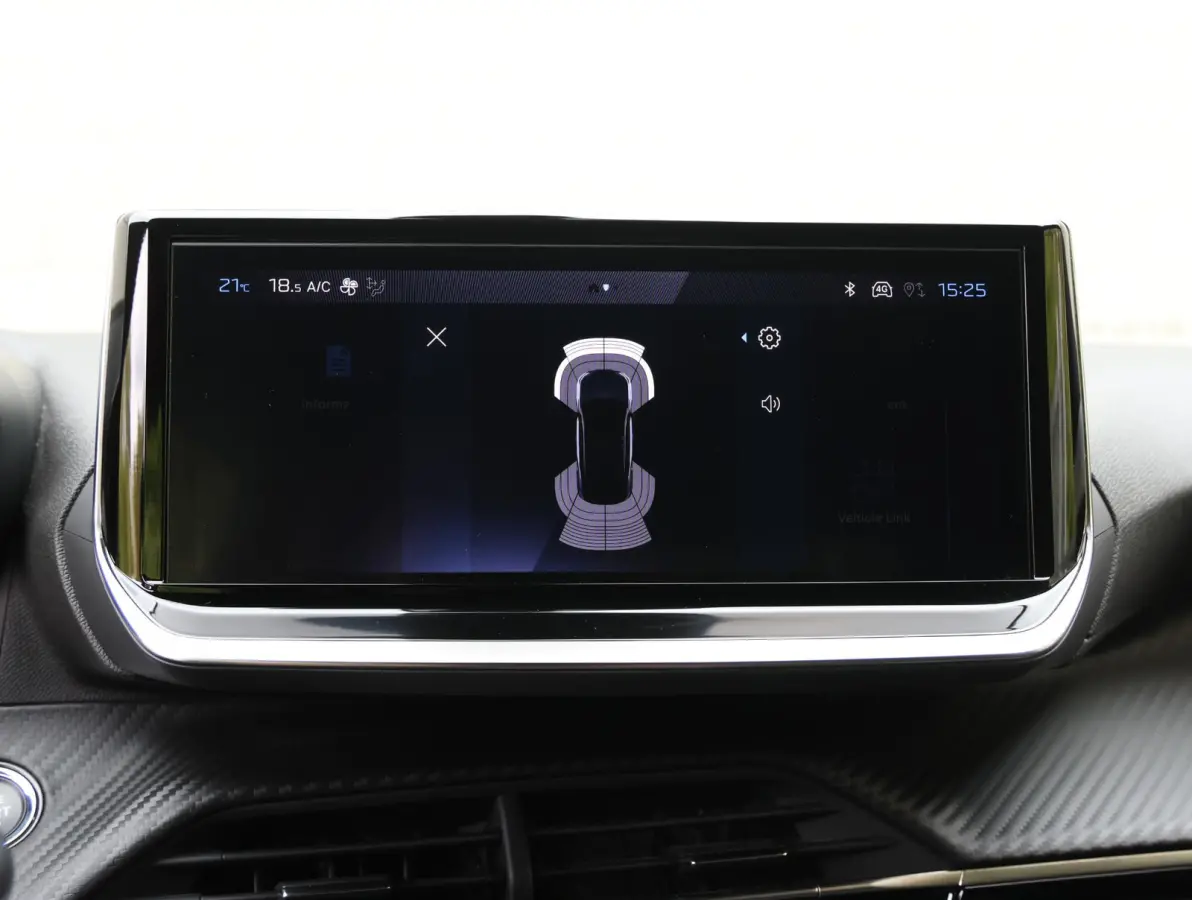 1.2 100 Allure | Navigatie | Keyless Entry | Cruise Control
