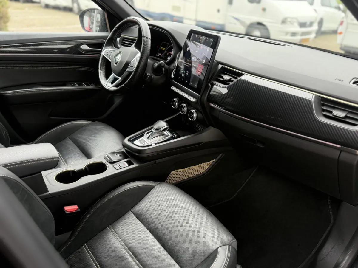 1.6 E-Tech full hybrid 145 techno,carplay