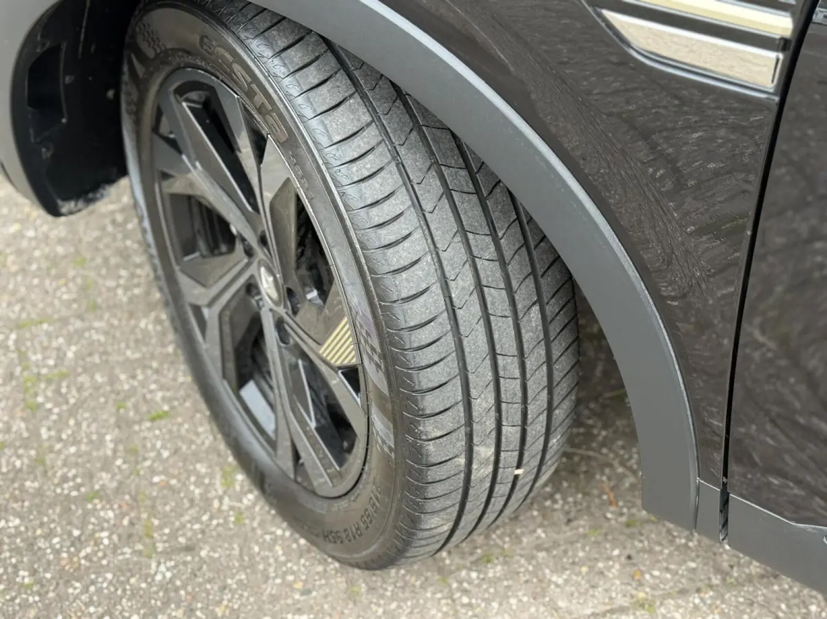 1.6 E-Tech full hybrid 145 techno,carplay