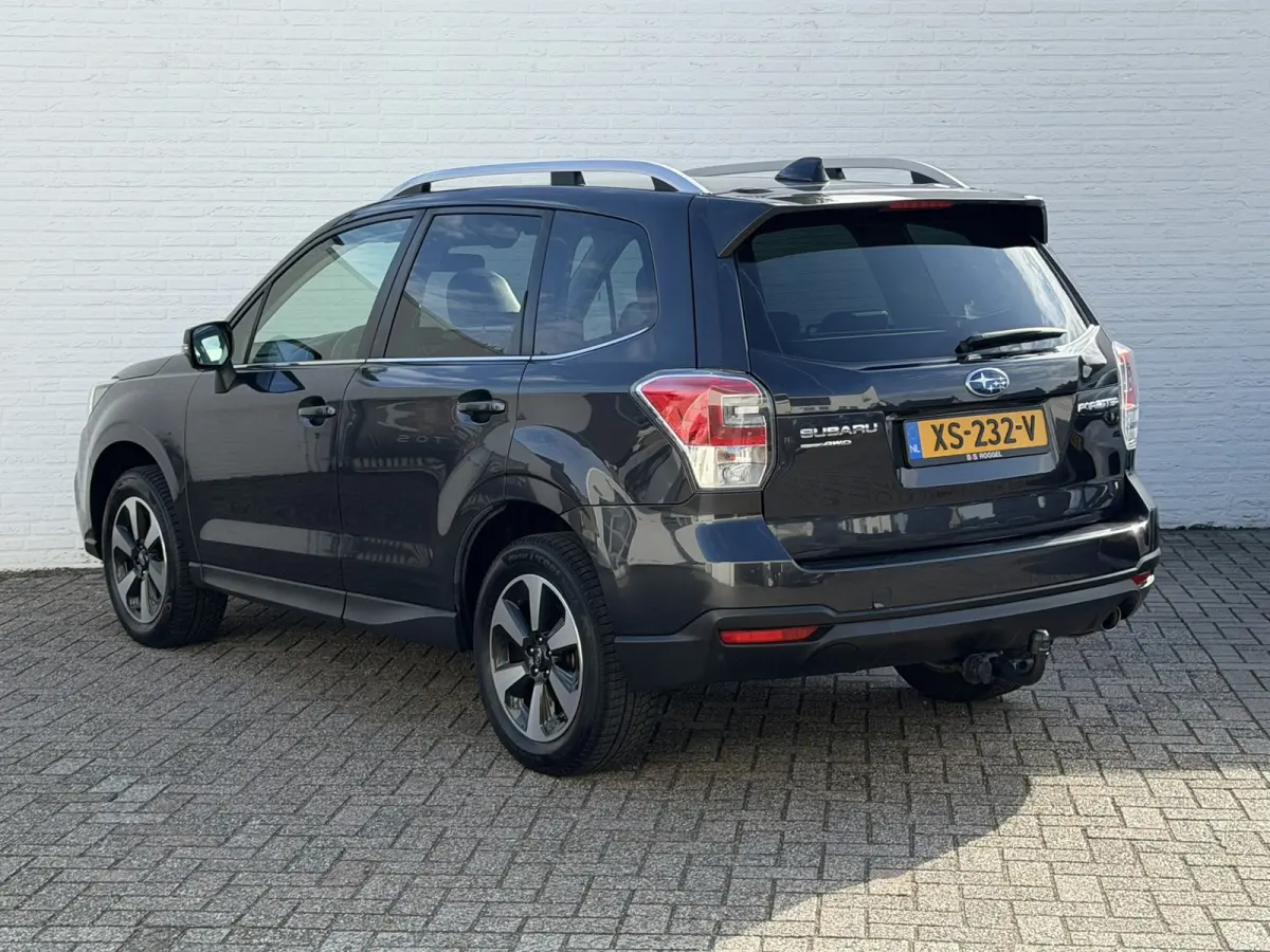 2.0 Premium Automaat 4x4 Trekhaak Clima Cruise Camera Leder Memory Seats Panorama Navigatie