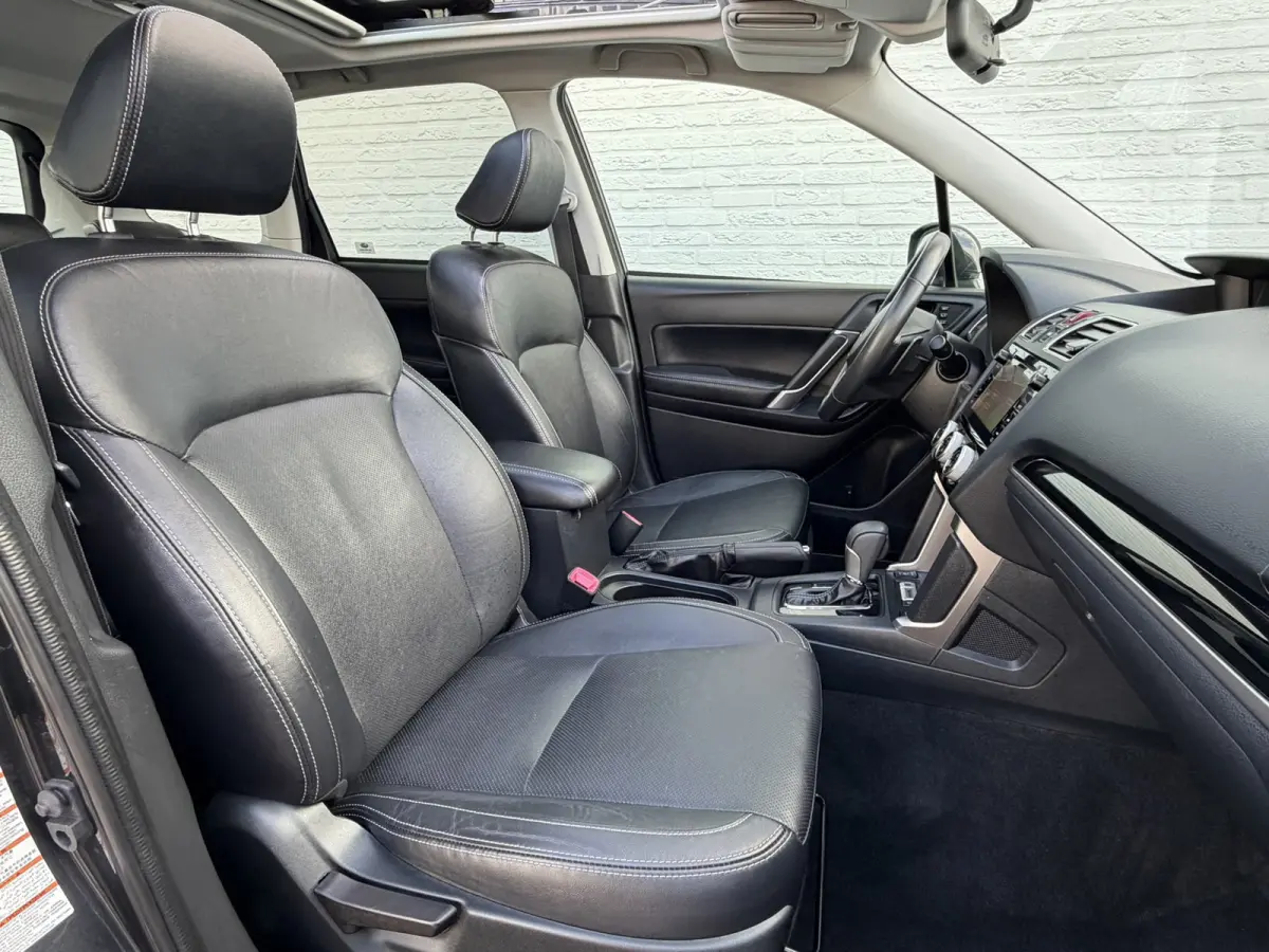 2.0 Premium Automaat 4x4 Trekhaak Clima Cruise Camera Leder Memory Seats Panorama Navigatie