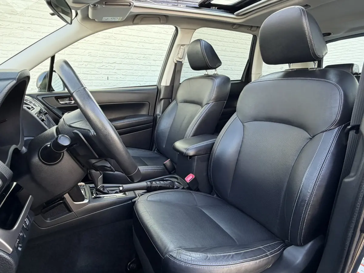 2.0 Premium Automaat 4x4 Trekhaak Clima Cruise Camera Leder Memory Seats Panorama Navigatie