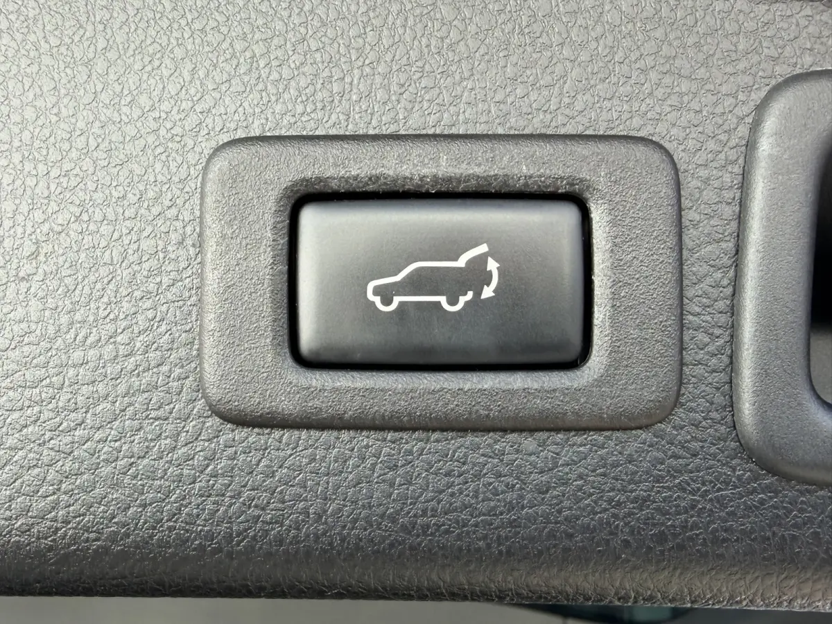 2.0 Premium Automaat 4x4 Trekhaak Clima Cruise Camera Leder Memory Seats Panorama Navigatie
