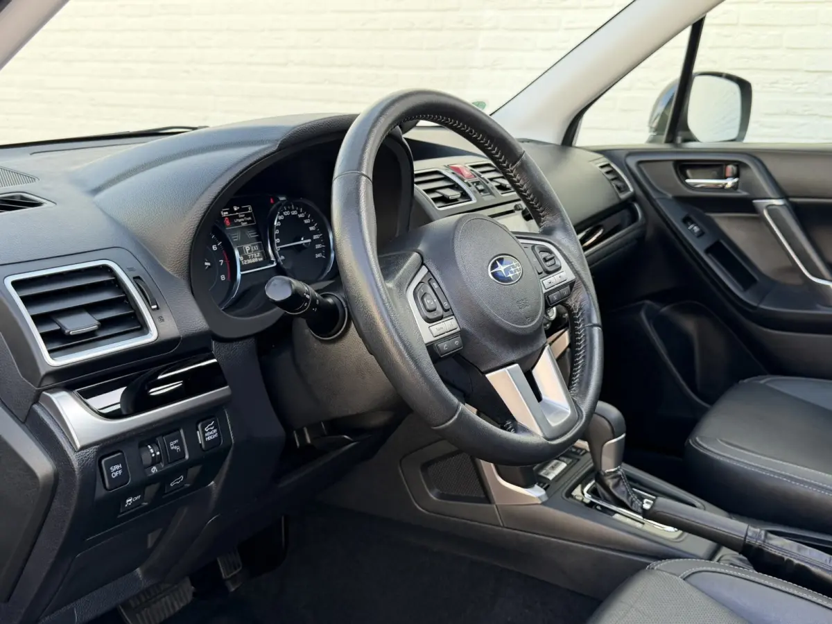 2.0 Premium Automaat 4x4 Trekhaak Clima Cruise Camera Leder Memory Seats Panorama Navigatie