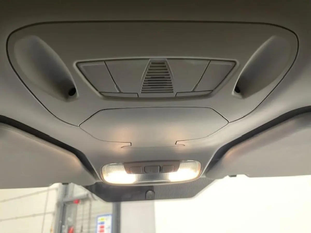 1.5 EcoBlue L2 Trend Navigatie Airco Parkeersensoren Cruise Control 3Zits Camera DAB+