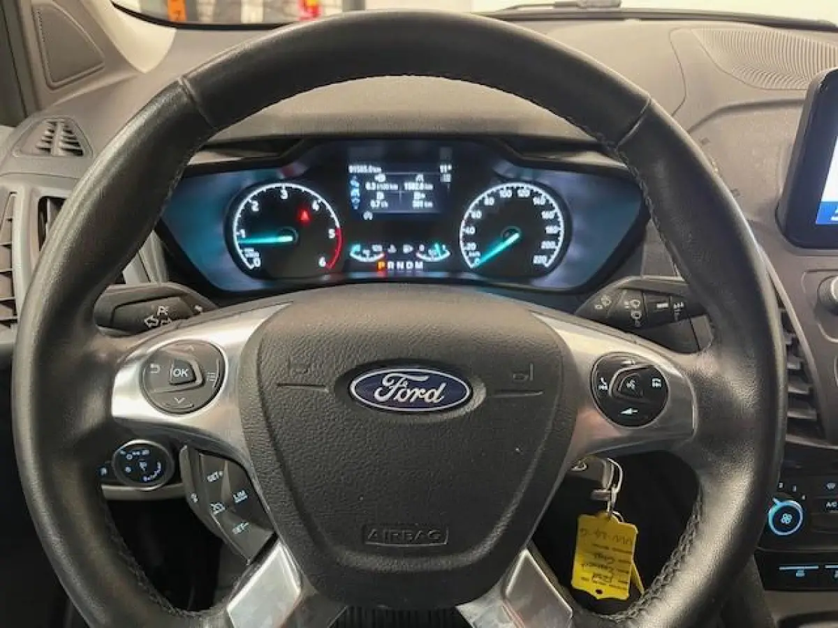 1.5 EcoBlue L2 Trend Navigatie Airco Parkeersensoren Cruise Control 3Zits Camera DAB+