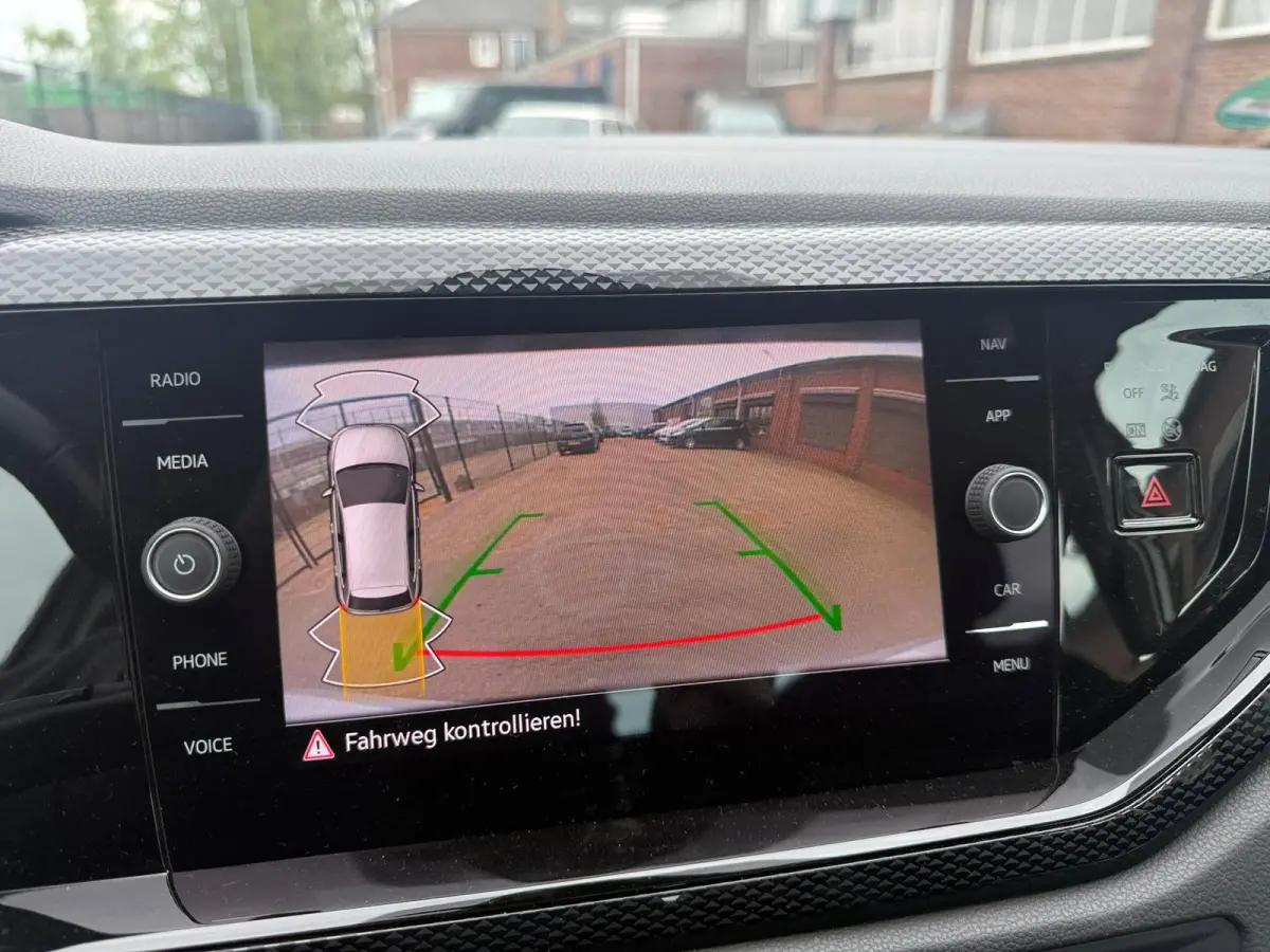1.0 TSI Life Business Lane assist PDC V+A