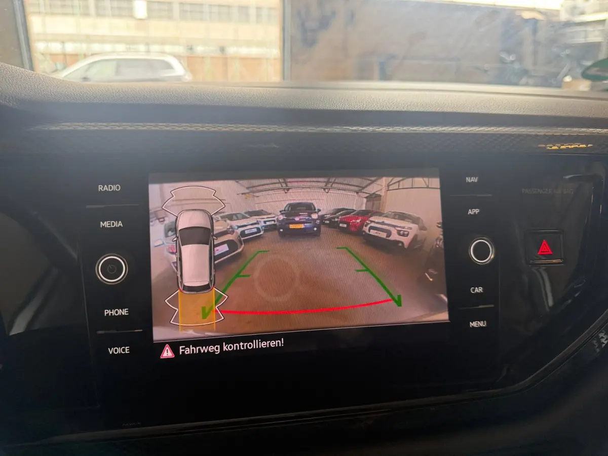1.0 TSI Life Business Lane assist PDC V+A
