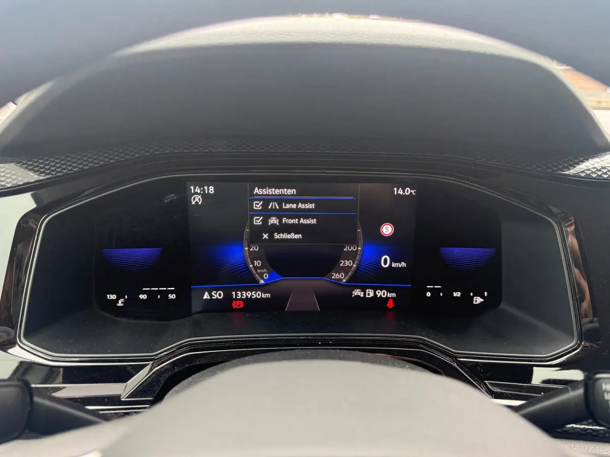 1.0 TSI Life Business Lane assist PDC V+A