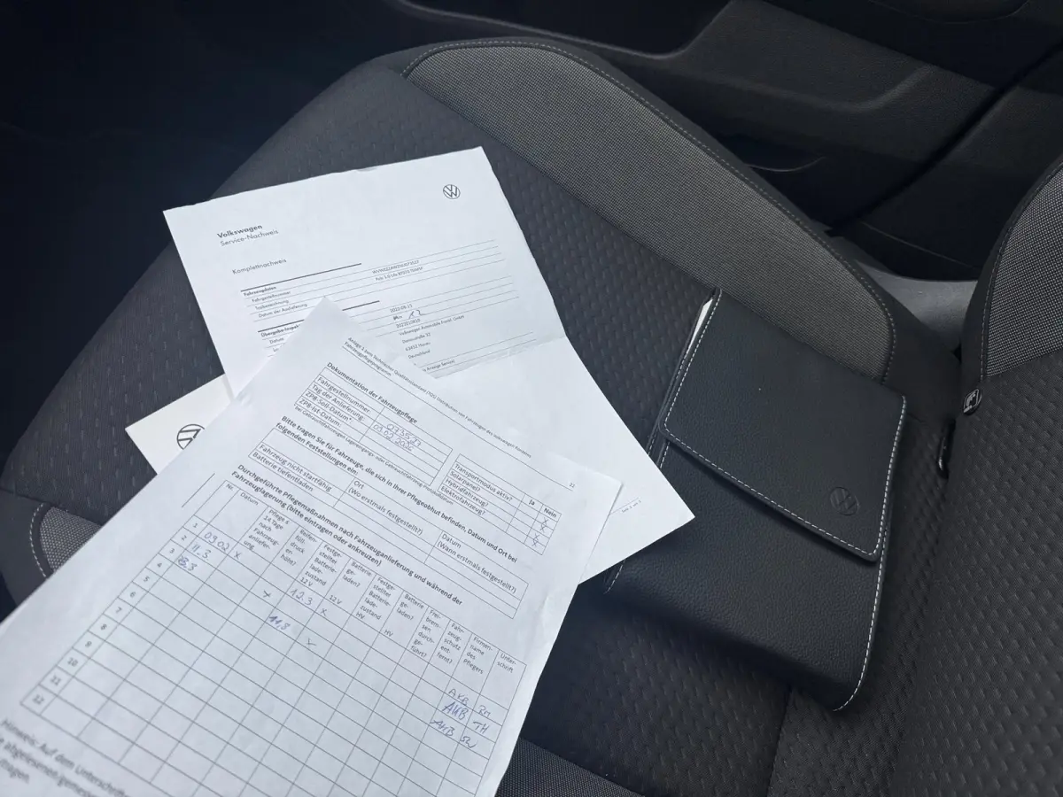 1.0 TSI Life Business Lane assist PDC V+A