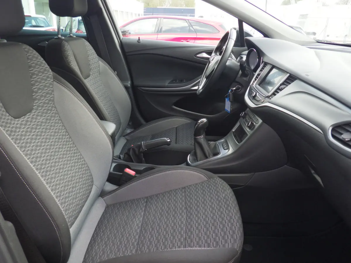 1.2 Edition, Trekhaak, Camera, Carplay, Cruise!
