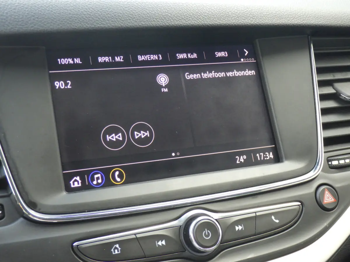 1.2 Edition, Trekhaak, Camera, Carplay, Cruise!