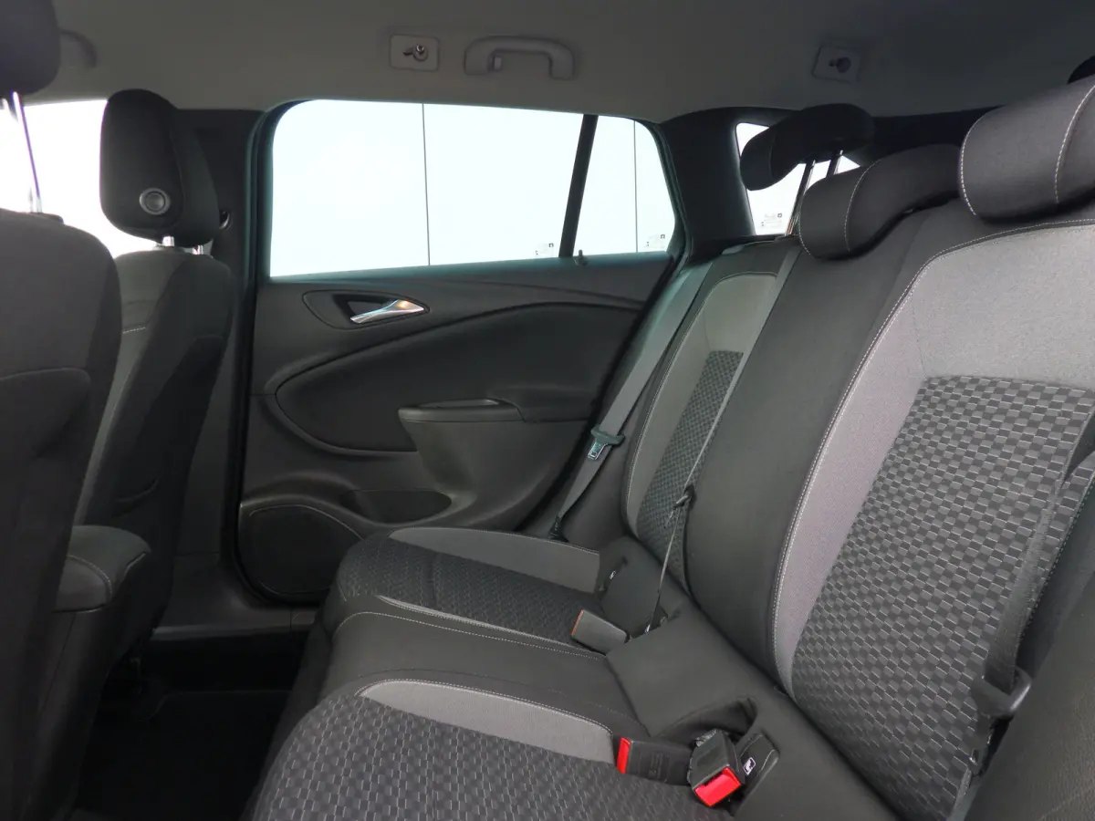 1.2 Edition, Trekhaak, Camera, Carplay, Cruise!
