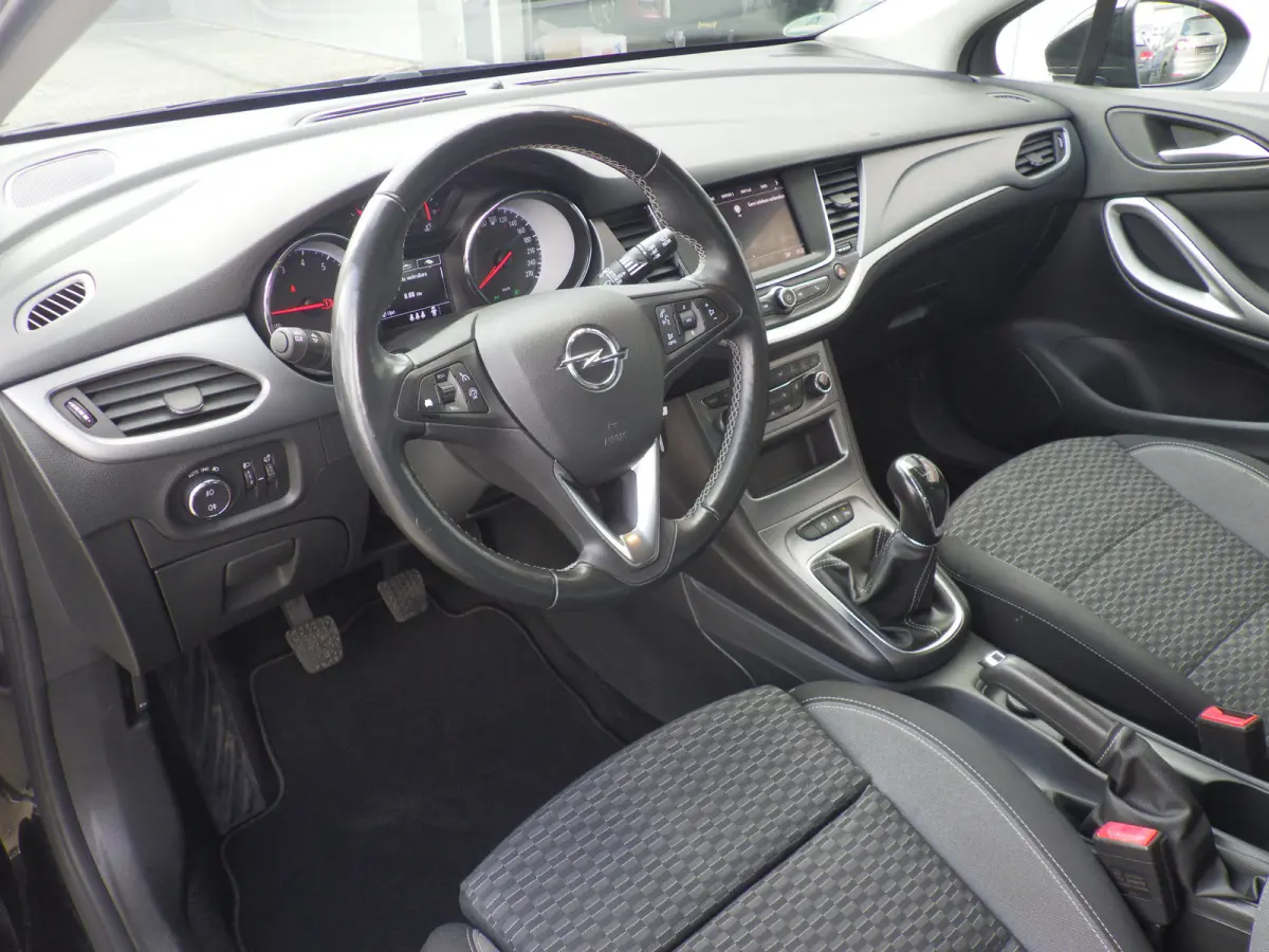1.2 Edition, Trekhaak, Camera, Carplay, Cruise!