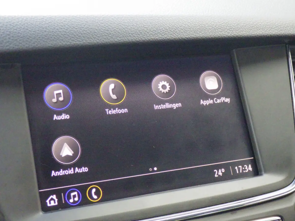 1.2 Edition, Trekhaak, Camera, Carplay, Cruise!