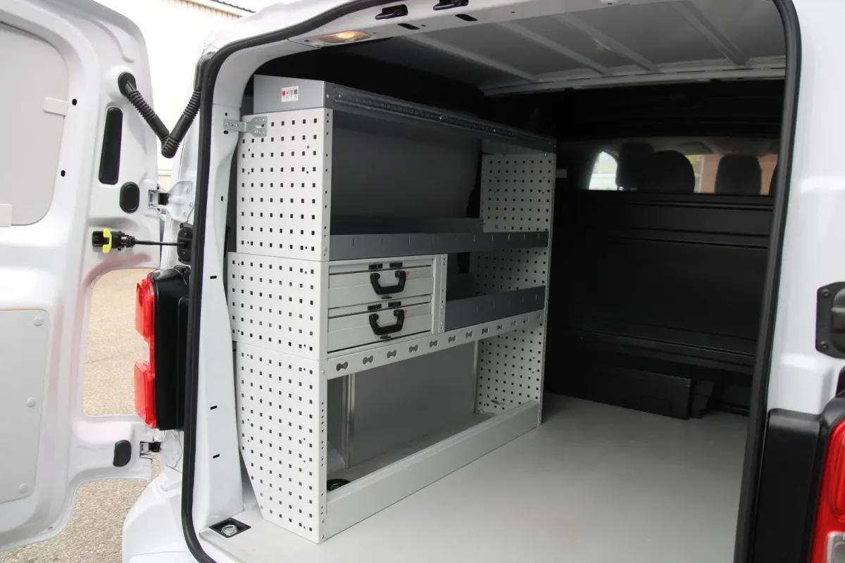 2.0 BlueHDI 180PK automaat / DC 6 prs / Trekhaak / Camera / Dubbel Cabine