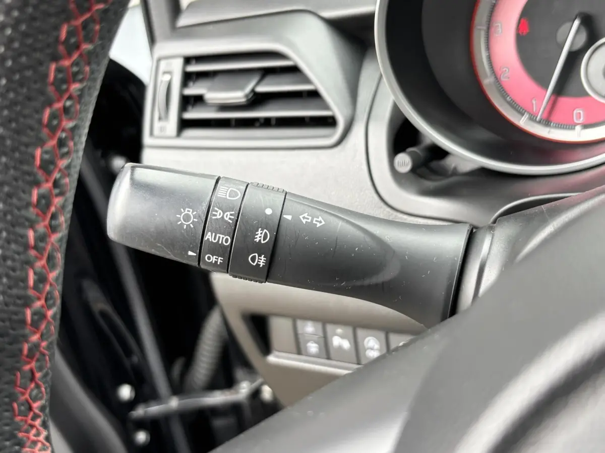 1.4 Sport 130pk Smart Hybrid | Adaptive | Camera | Carplay | Dodehoek | Clima