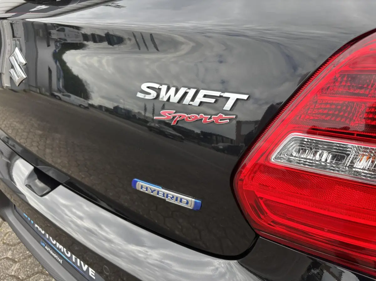1.4 Sport 130pk Smart Hybrid | Adaptive | Camera | Carplay | Dodehoek | Clima