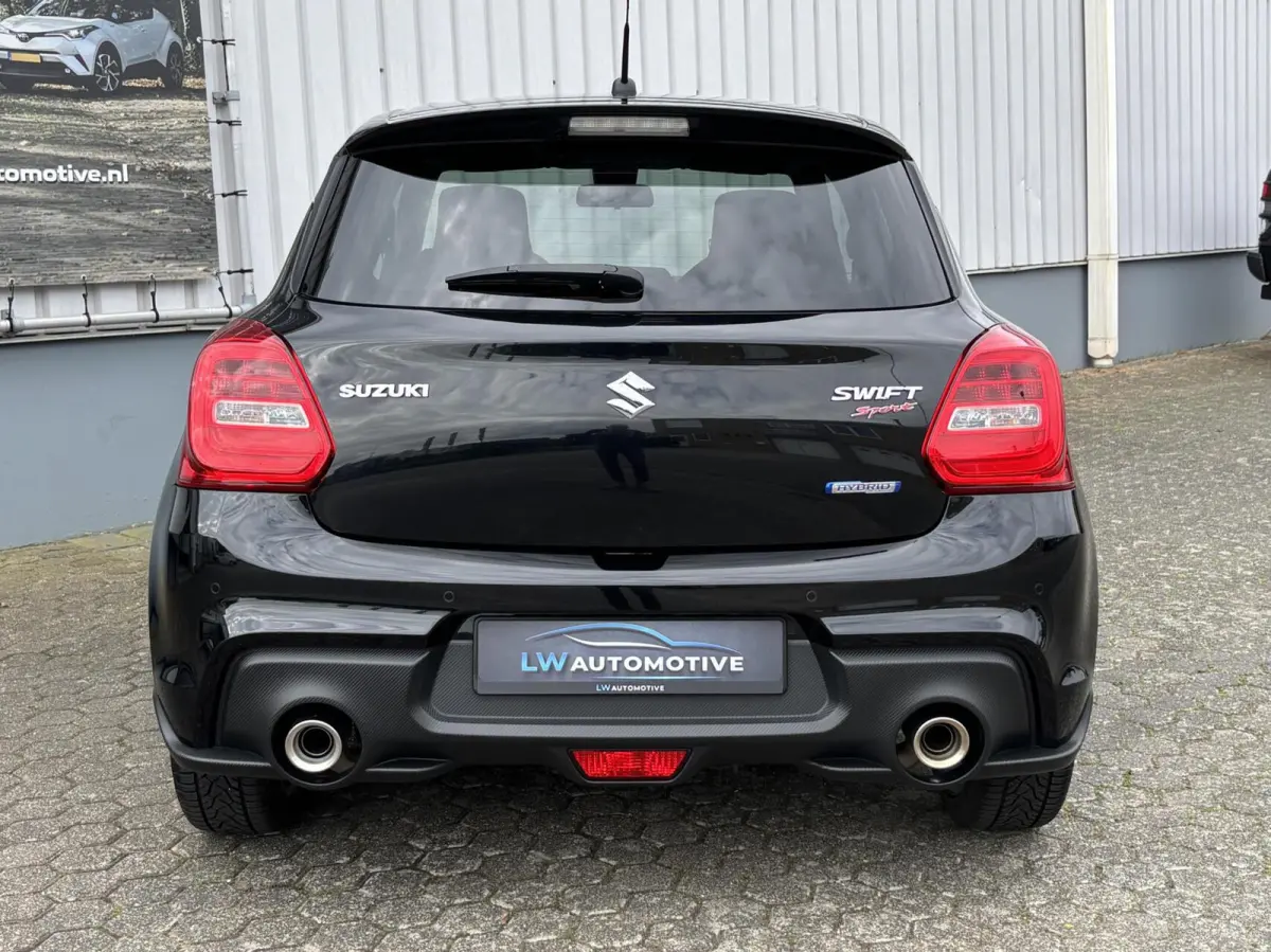 1.4 Sport 130pk Smart Hybrid | Adaptive | Camera | Carplay | Dodehoek | Clima