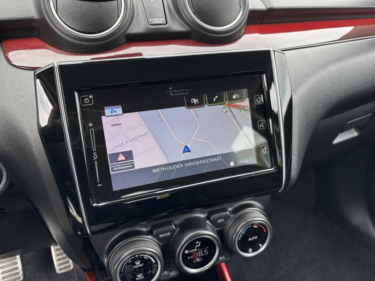 1.4 Sport 130pk Smart Hybrid | Adaptive | Camera | Carplay | Dodehoek | Clima
