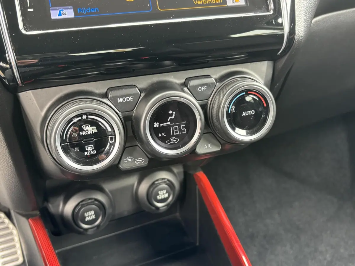 1.4 Sport 130pk Smart Hybrid | Adaptive | Camera | Carplay | Dodehoek | Clima