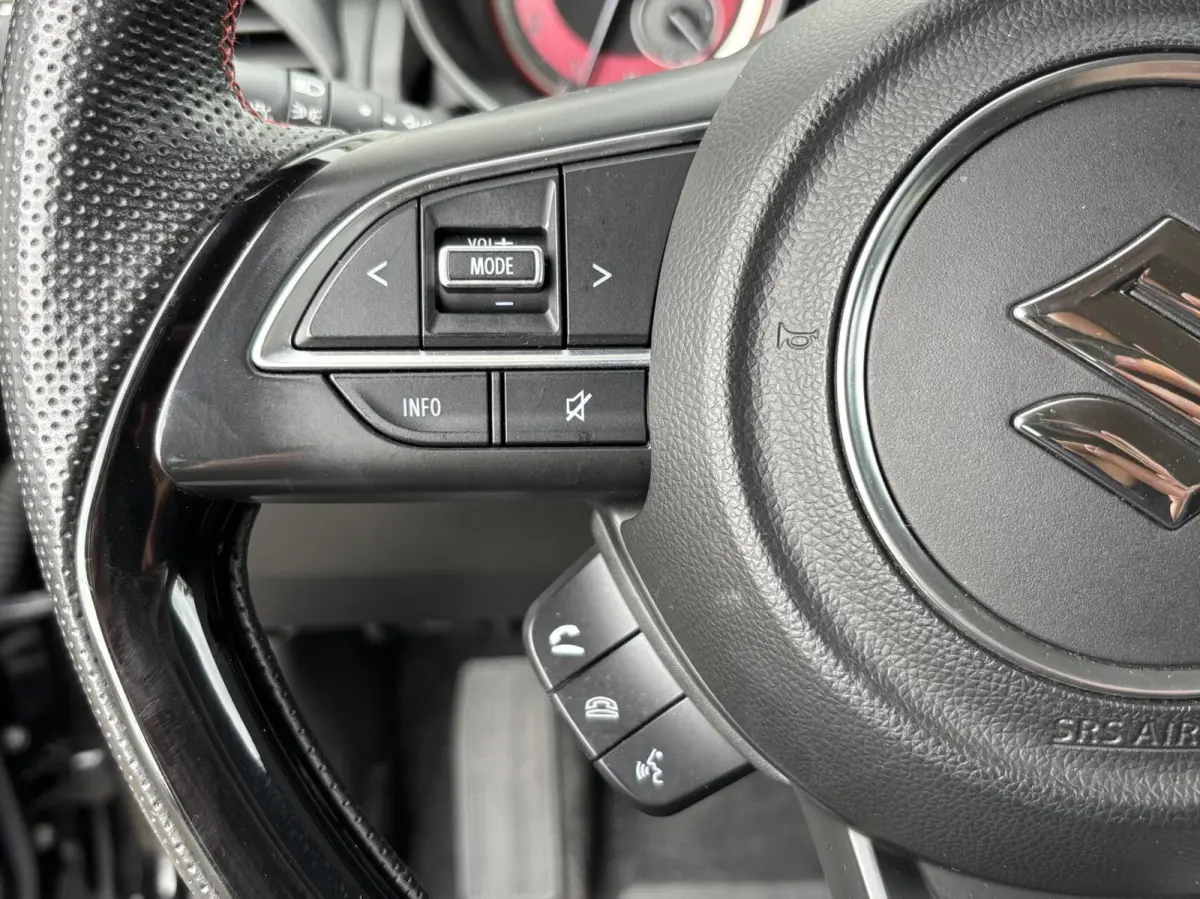 1.4 Sport 130pk Smart Hybrid | Adaptive | Camera | Carplay | Dodehoek | Clima