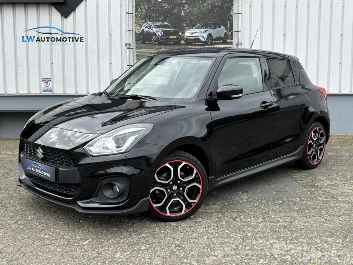 1.4 Sport 130pk Smart Hybrid | Adaptive | Camera | Carplay | Dodehoek | Clima