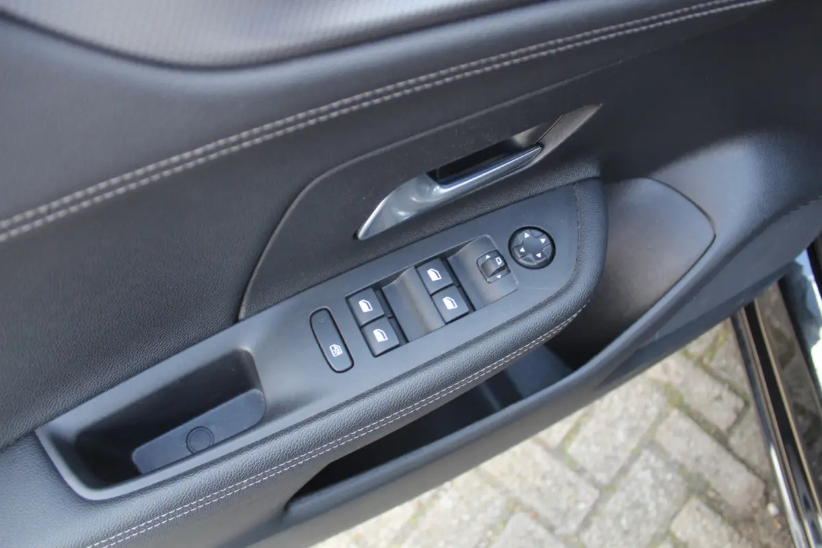 1.2 GS Line Apple carplay l Android auto l Parkeercamera l