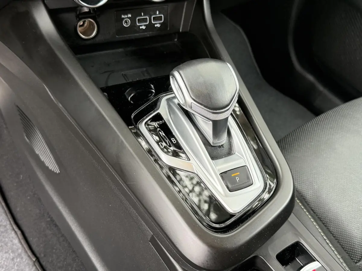 1.6 E-Tech full hybrid 145 techno,carplay