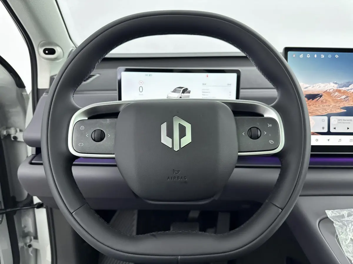 Design ProMax 81.9 kWh | Long Range | Navigatie | Panoramadak | Camera | Stoel/Stuur Verwarming