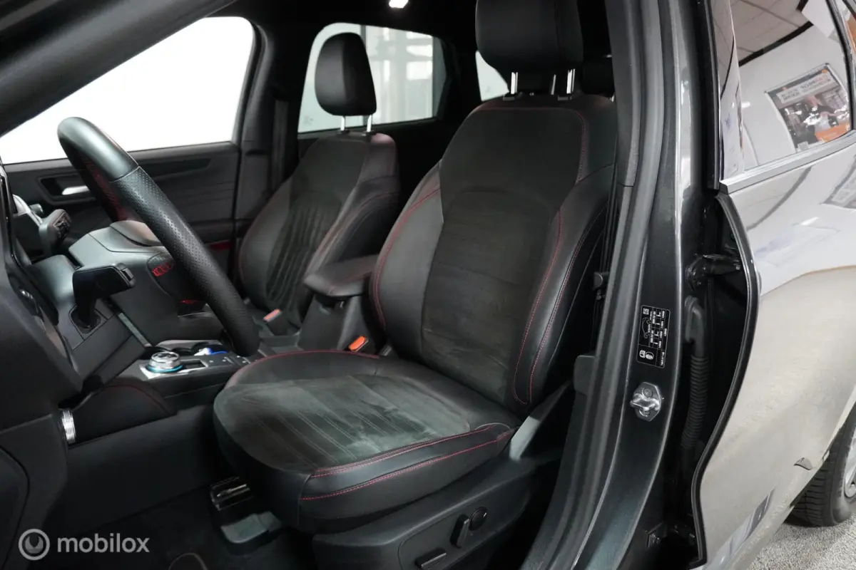 2.5 PHEV ST-Line X | winter pack | driver pack |
