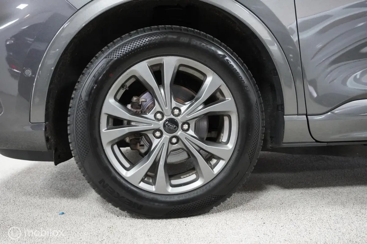 2.5 PHEV ST-Line X | winter pack | driver pack |