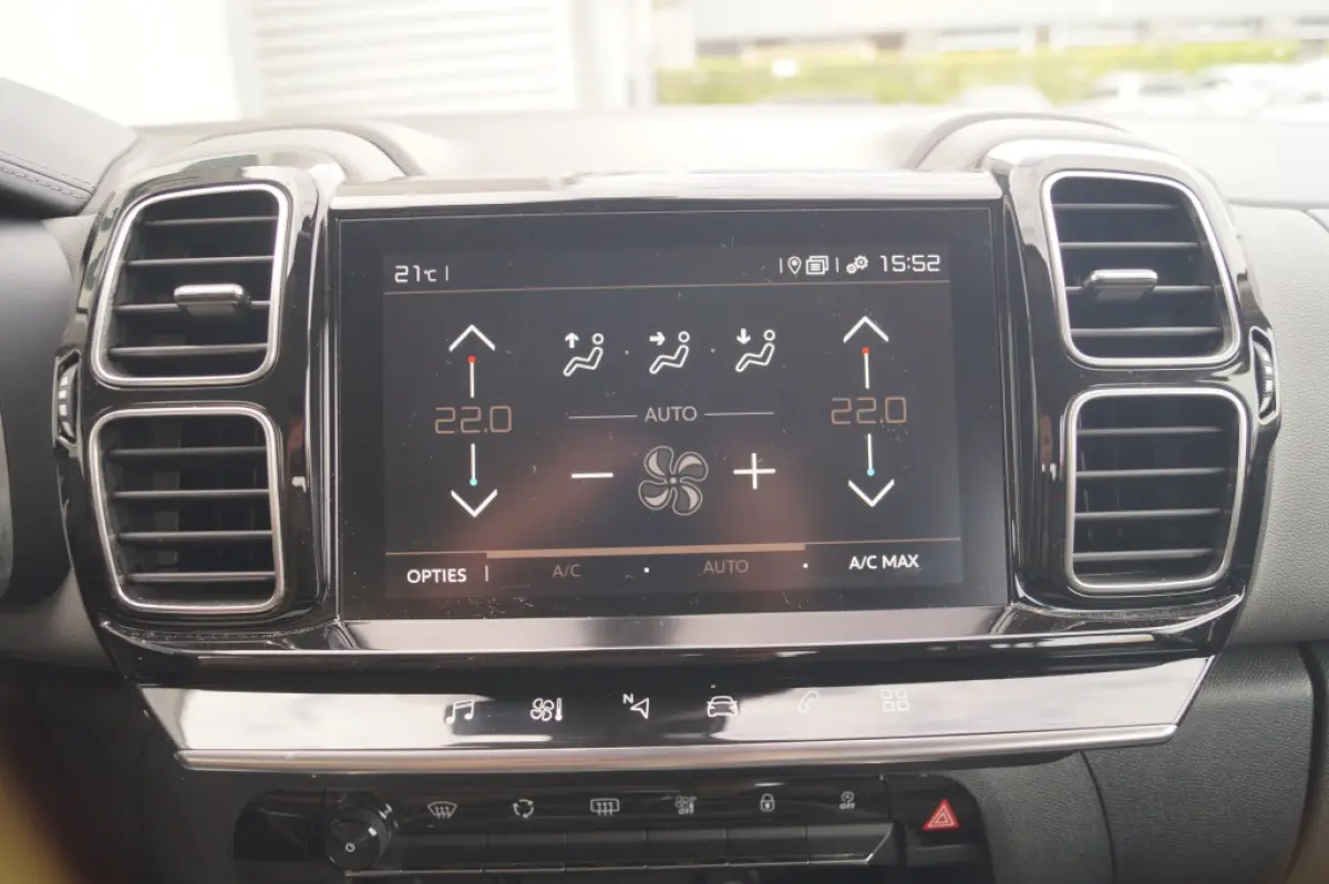 1.5 BlueHDI 130pk Business -NAVI-ECC-PDC-TREKHAAK-