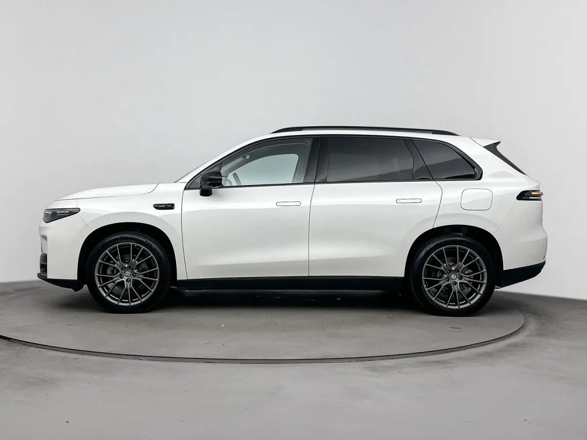 Design ProMax 81.9 kWh | Long Range | Stoel/Stuur Verwarming | Camera | Panoramadak |
