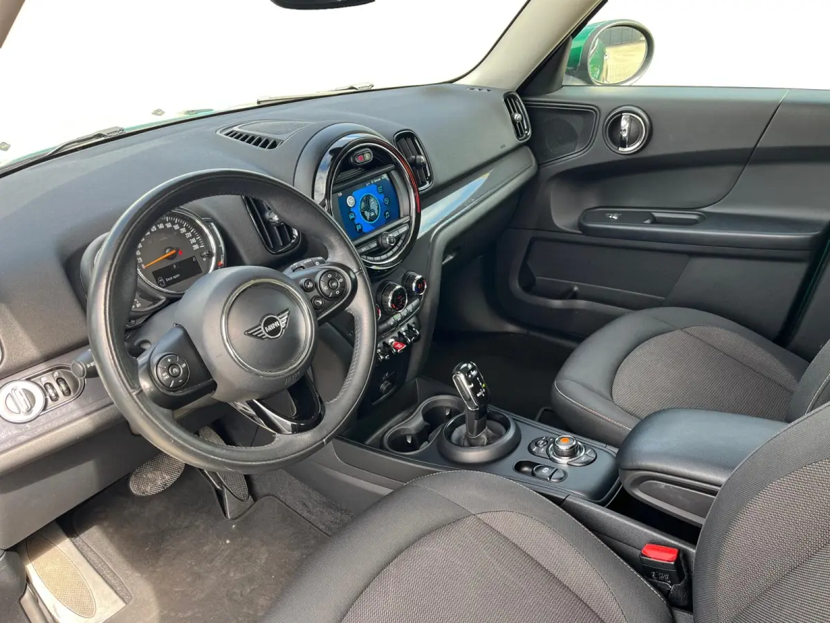 1.5 One Business Edition Climate Control | Cruise Control | Navigatie