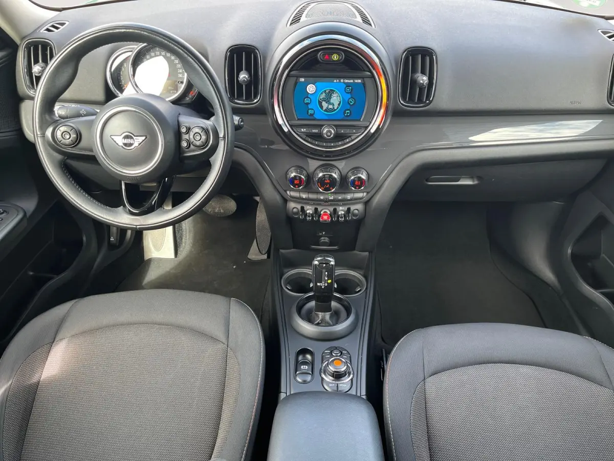 1.5 One Business Edition Climate Control | Cruise Control | Navigatie