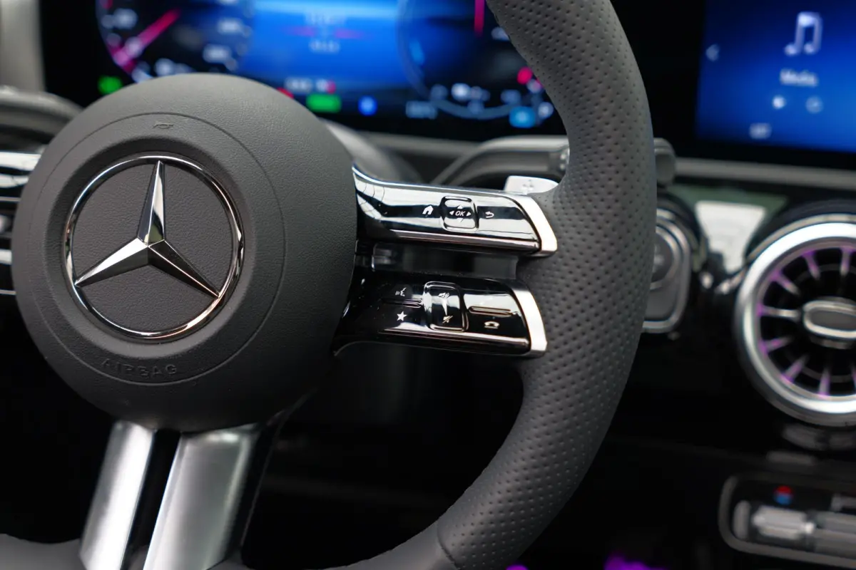 A250e AMG Line |Pano|Memory|Burmester|HUD|