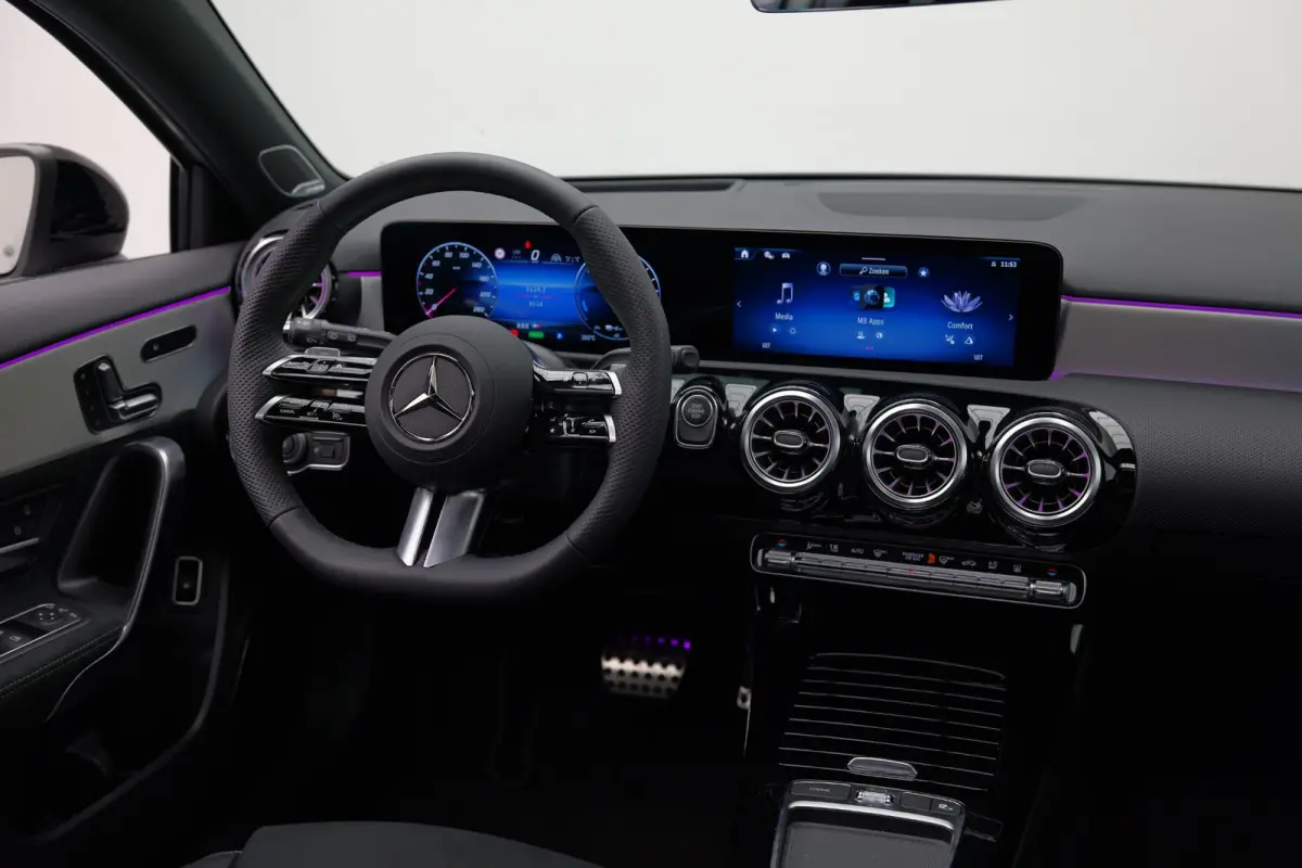 A250e AMG Line |Pano|Memory|Burmester|HUD|