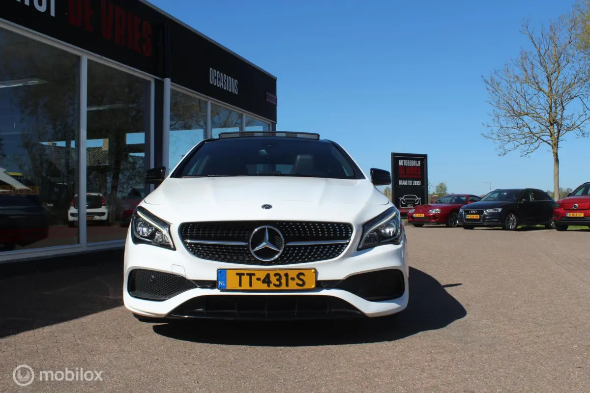 180 AMG Pano/Leder/Camera