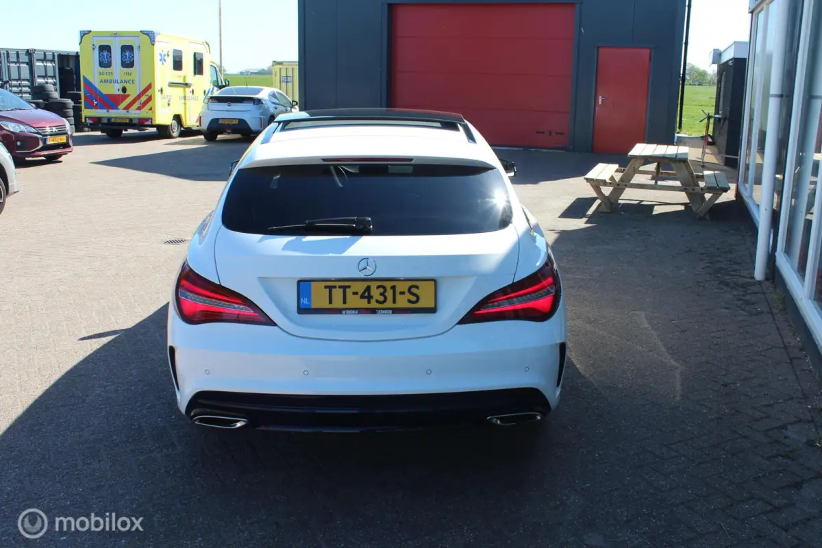 180 AMG Pano/Leder/Camera