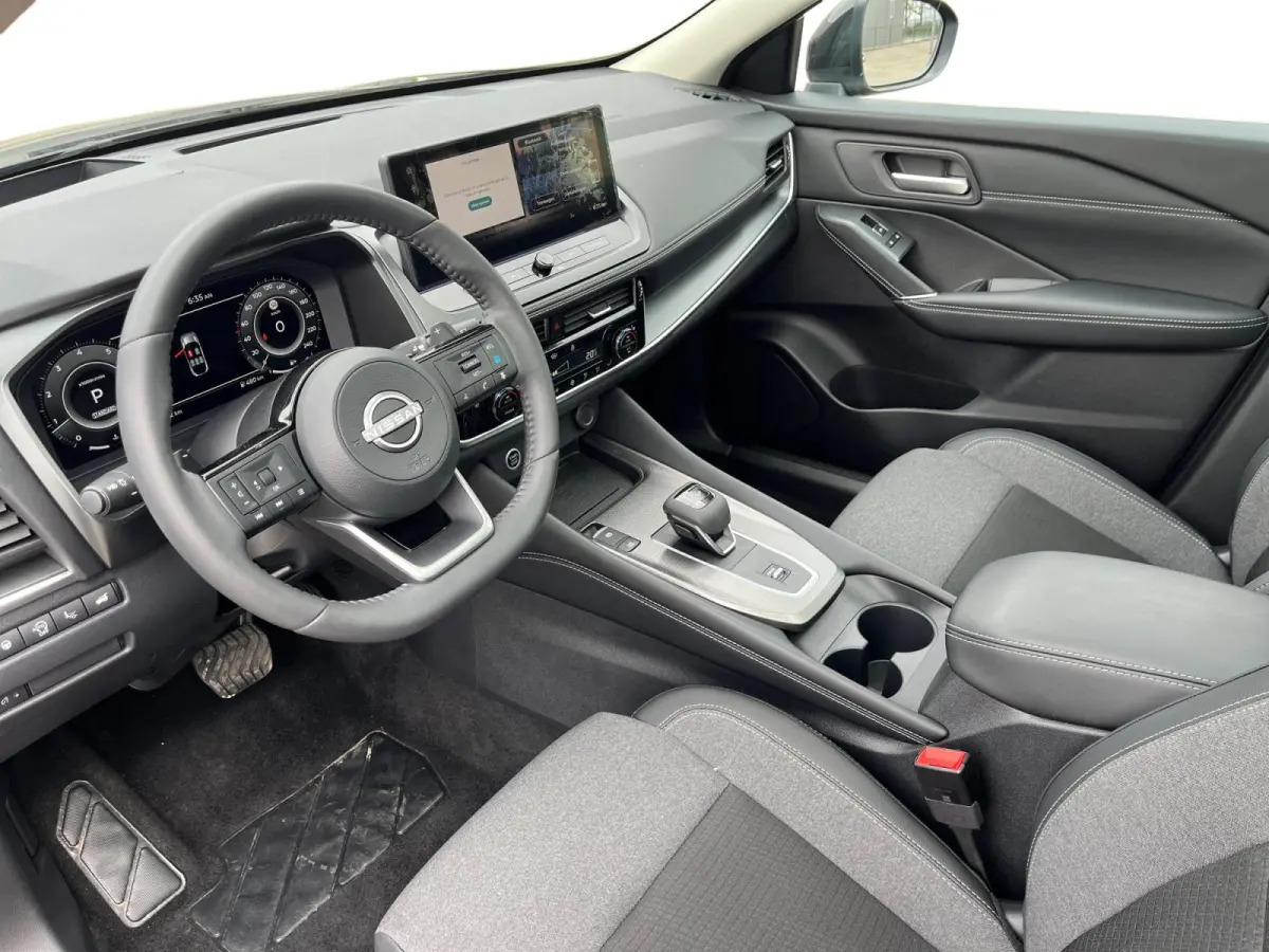 1.3 MHEV Xtronic N-Connecta | Cold Pack | Easy Pack | 360 camera | Apple Carplay en Android Auto | Adaptive Cruise Control
