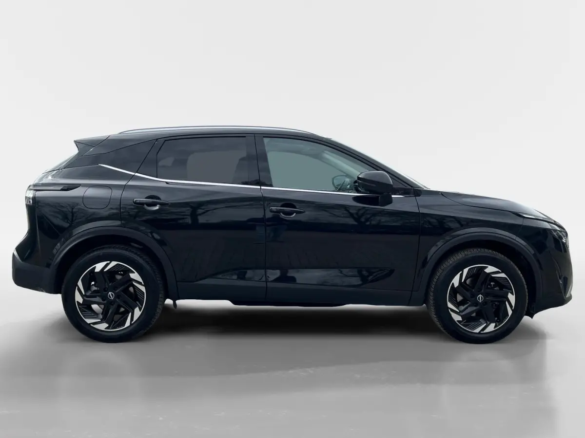 1.3 MHEV Xtronic N-Connecta | Cold Pack | Easy Pack | 360 camera | Apple Carplay en Android Auto | Adaptive Cruise Control