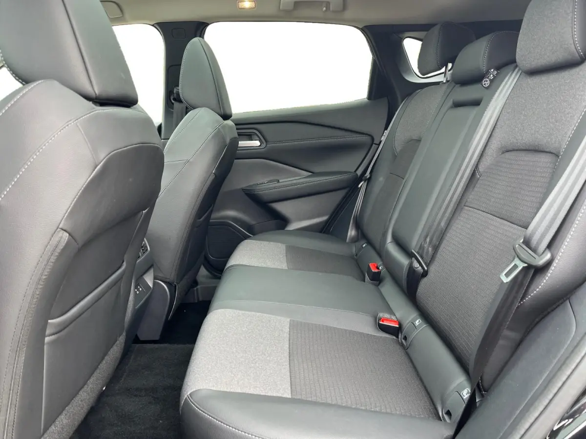 1.3 MHEV Xtronic N-Connecta | Cold Pack | Easy Pack | 360 camera | Apple Carplay en Android Auto | Adaptive Cruise Control