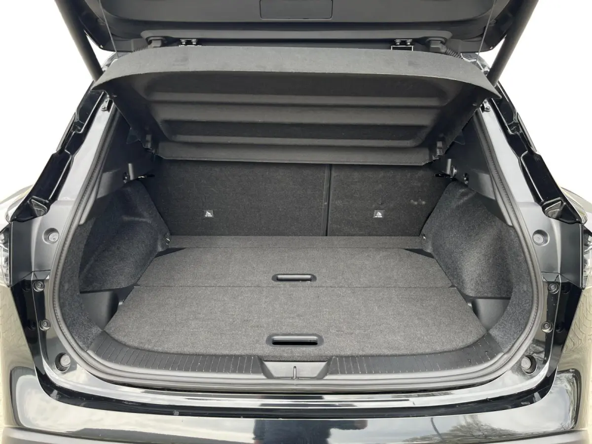1.3 MHEV Xtronic N-Connecta | Cold Pack | Easy Pack | 360 camera | Apple Carplay en Android Auto | Adaptive Cruise Control