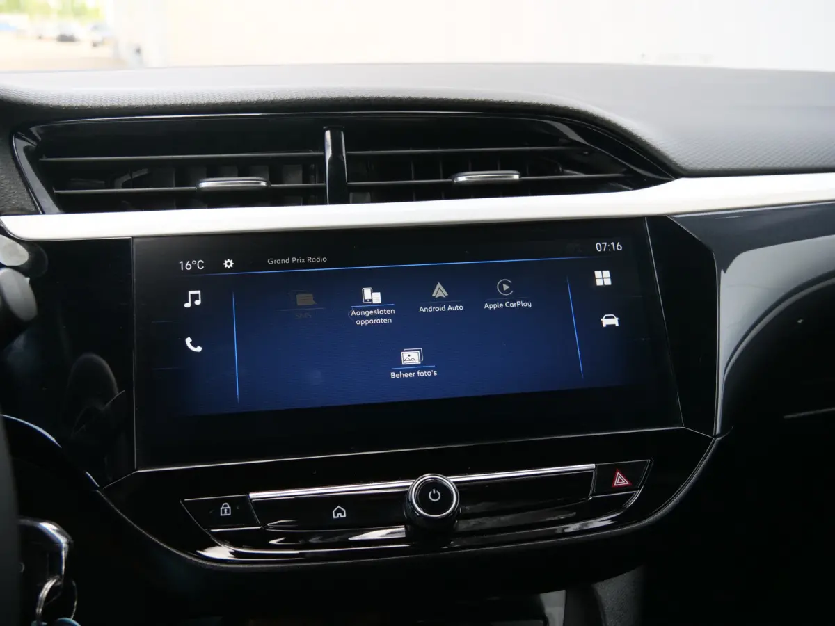 1.2 Turbo Hybrid GS 110 Pk Automaat DAB / Apple Carplay / Camera