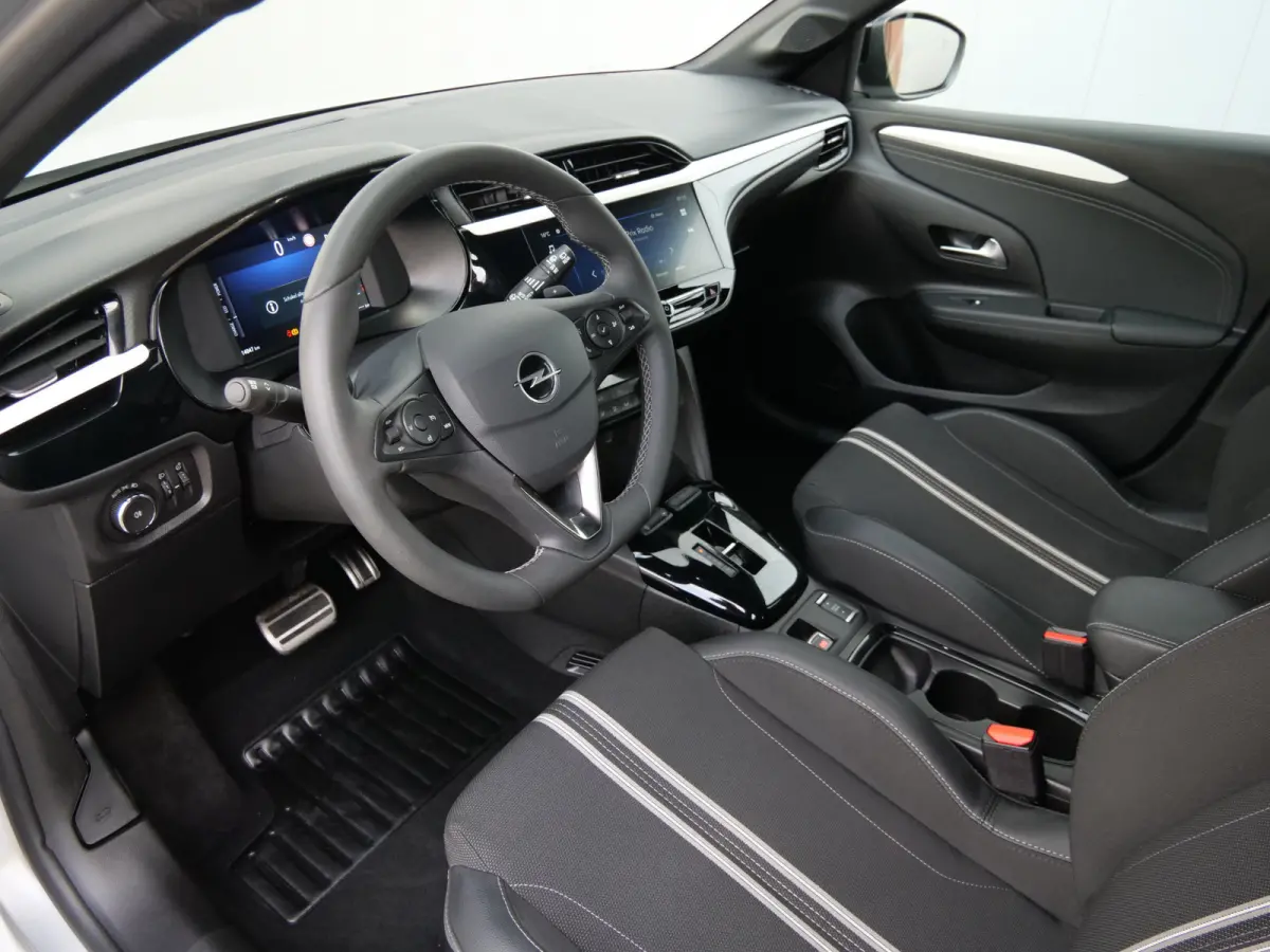 1.2 Turbo Hybrid GS 110 Pk Automaat DAB / Apple Carplay / Camera